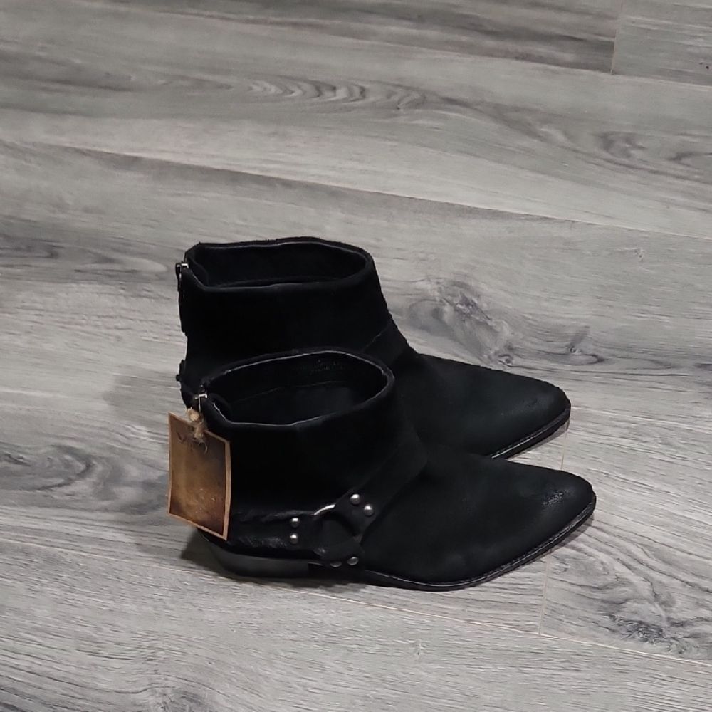 NWT Vintage 7 Black Suede Western Leather Bootie - Picture 2 of 7